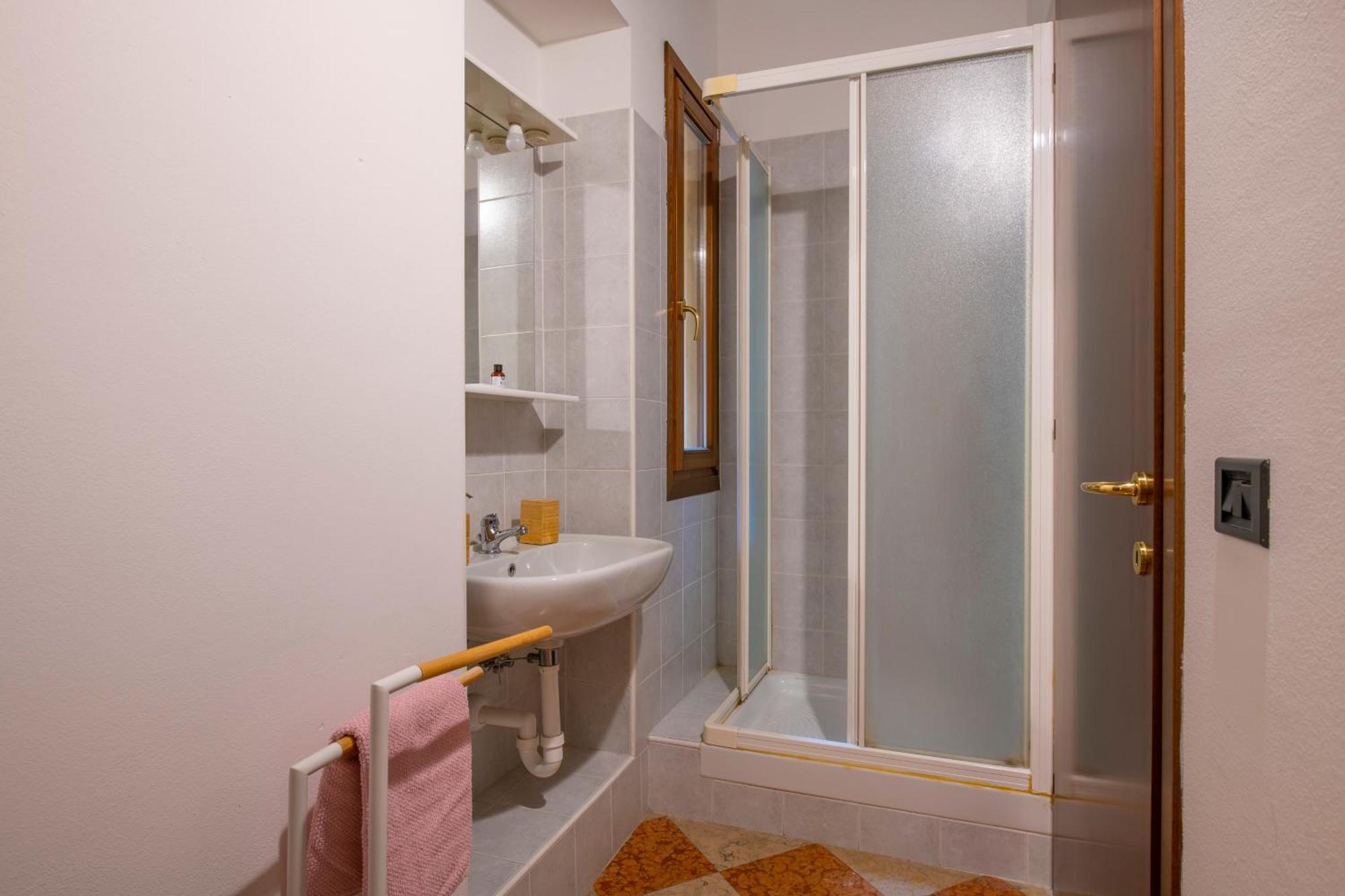 Palace Home Mazzini Verona Center 1 Buitenkant foto