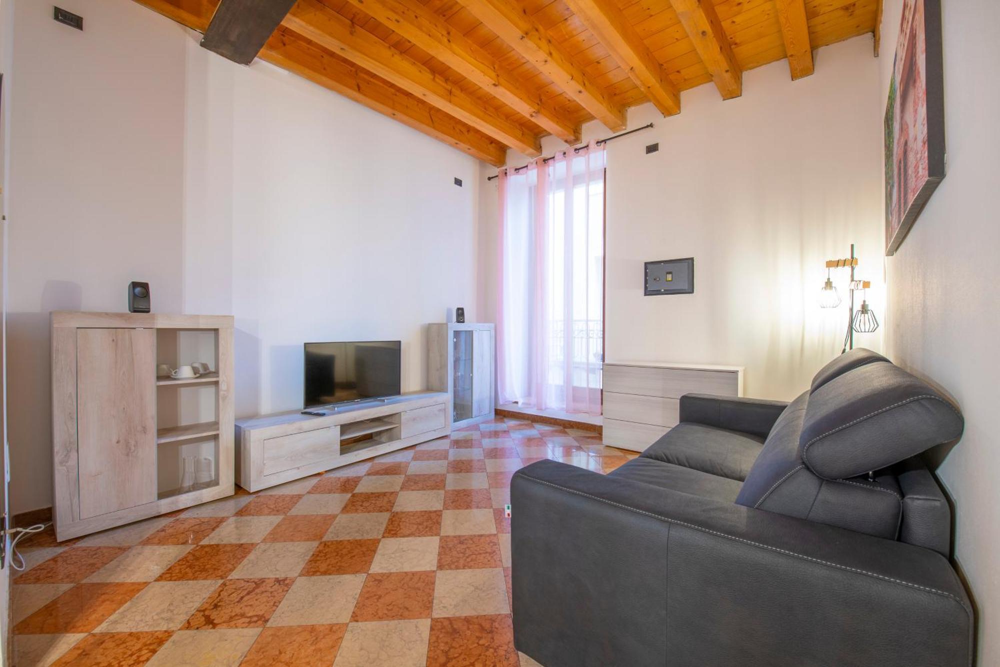 Palace Home Mazzini Verona Center 1 Buitenkant foto